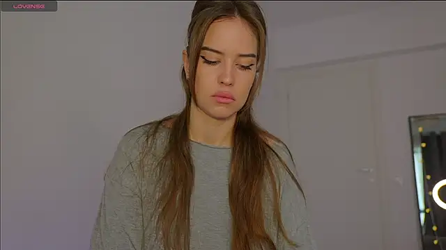 FazeyJ  online show from March 14, 7:04 am