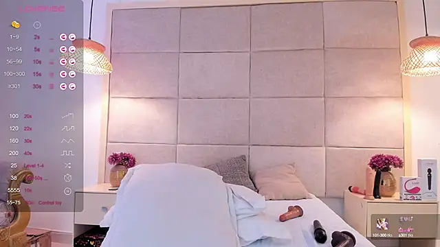 mia lourence online show from March 1, 9:37 pm