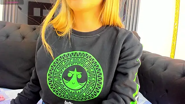 EvaaLovia1 online show from October 2, 1:29 pm