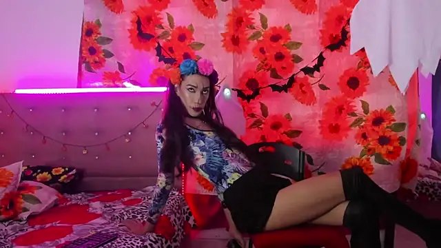 khandyzBlum online show from October 11, 6:28 pm