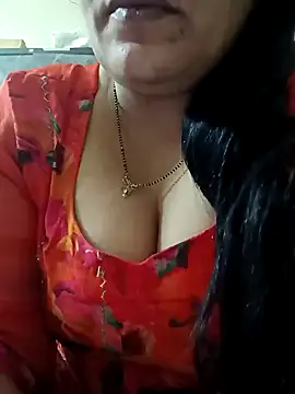 Snapshot of sneha_rose chatting on January 14, 3:53 am sneha rose online show from January 14, 3:53 am