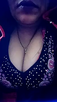 Snapshot of sneha_rose chatting on January 18, 10:28 pm sneha rose online show from January 18, 10:28 pm