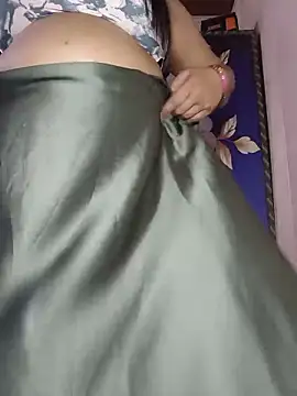 Snapshot of sneha_rose chatting on June 3, 6:16 am sneha rose online show from June 3, 6:16 am