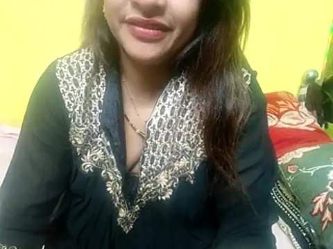 Snapshot of Sexyranibhabhi chatting on December 19, 2:35 pm Sexyranibhabhi online show from December 19, 2:35 pm