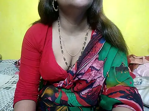 Snapshot of Sexyranibhabhi chatting on February 7, 1:53 am Sexyranibhabhi online show from February 7, 1:53 am