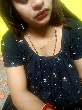 Snapshot of Sexyranibhabhi chatting on April 24, 2:25 am Sexyranibhabhi online show from April 24, 2:25 am