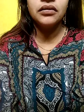 Snapshot of Sexyranibhabhi chatting on April 30, 2:29 am Sexyranibhabhi online show from April 30, 2:29 am