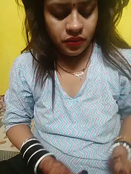 Snapshot of Sexyranibhabhi chatting on May 19, 2:40 am Sexyranibhabhi online show from May 19, 2:40 am
