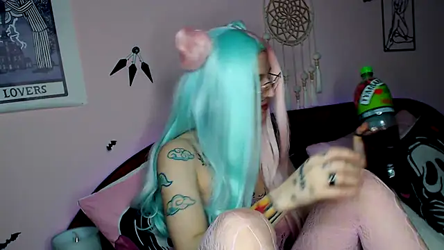 MoonAgnes online show from February 1, 2:26 am