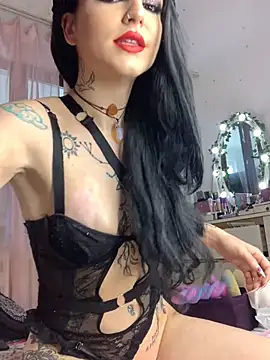 MoonAgnes online show from March 13, 8:59 am