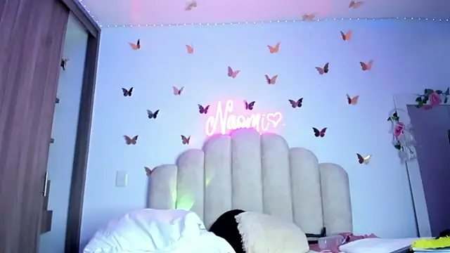 NaomiAsha online show from October 26, 11:42 pm