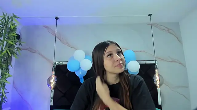 Snapshot of AngelaaCute_ chatting on September 30, 12:10 pm AngelaaCute online show from September 30, 12:10 pm