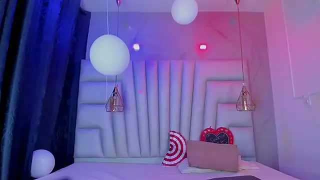 AngelaaCute  online show from February 14, 8:27 pm