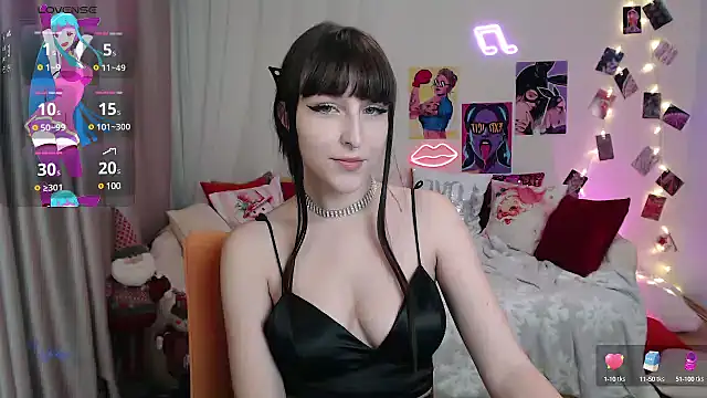 Snapshot of ElsaNeal chatting on January 9, 6:04 pm ElsaNeal online show from January 9, 6:04 pm