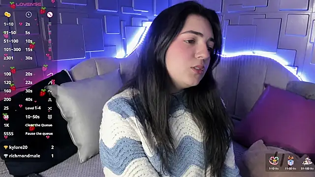 meraki fraise online show from January 8, 7:45 pm