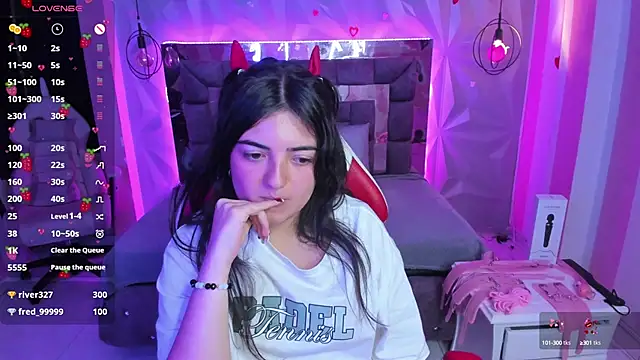 meraki fraise online show from January 15, 10:57 pm