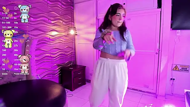 meraki fraise online show from March 16, 8:32 pm