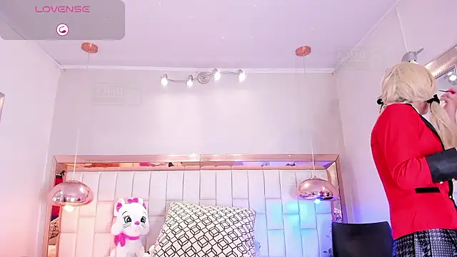 Palmer-Foster online show from March 11, 9:21 pm