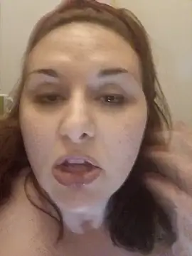 Snapshot of Squirtdream707 chatting on December 18, 1:44 am Squirtdream707 online show from December 18, 1:44 am