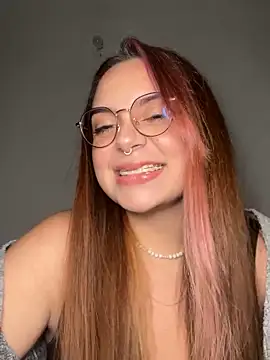 Snapshot of NatyOlson chatting on September 10, 6:46 am NatyOlson online show from September 10, 6:46 am