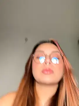 Snapshot of NatyOlson chatting on September 14, 5:17 am NatyOlson online show from September 14, 5:17 am