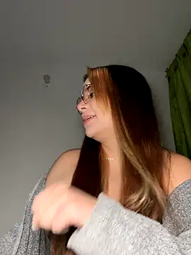 Snapshot of NatyOlson chatting on October 8, 3:37 am NatyOlson online show from October 8, 3:37 am