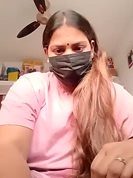 Hotmilfxox online show from December 21, 2:09 am