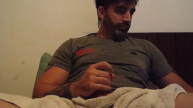 ozzypsico13 online show from January 11, 3:22 am