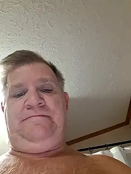 Snapshot of J83560Jason chatting on November 11, 11:10 am J83560Jason online show from November 11, 11:10 am