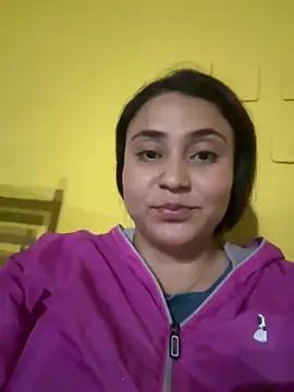 dulce santamaria online show from March 6, 1:16 am