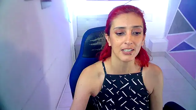 Snapshot of Ruby_Your_Milf chatting on January 15, 2:27 am Ruby Your Milf online show from January 15, 2:27 am