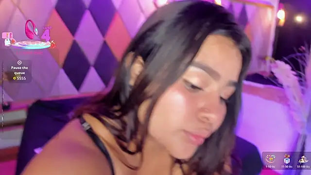 SamanthaFerrer  online show from July 28, 4:39 pm