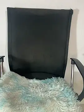 Snapshot of Liyana_Babe chatting on February 26, 6:15 am Liyana Babe online show from February 26, 6:15 am