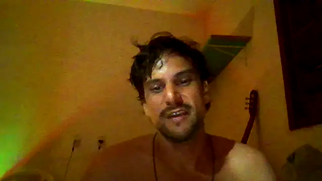 couplemilk online show from April 13, 4:51 am