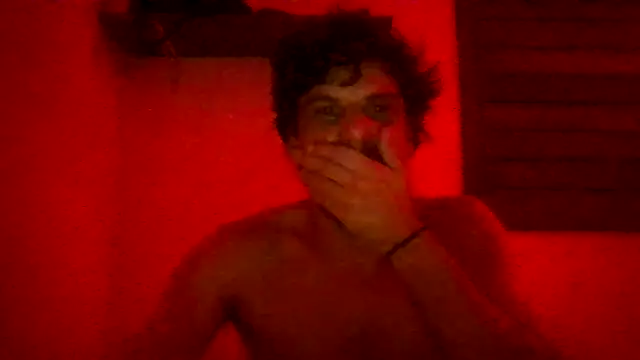 couplemilk online show from April 17, 6:16 am