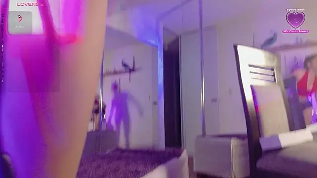 Snapshot of Sumaq_moon chatting on February 4, 3:56 am Sumaq moon online show from February 4, 3:56 am