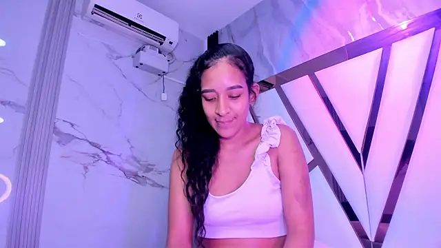 amberr sweett69 online show from April 9, 6:19 am