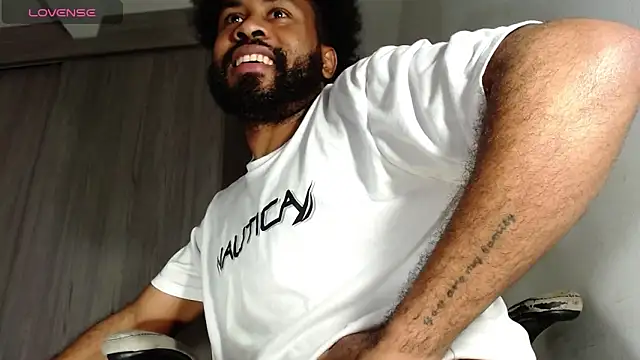 KaelMoreau online show from February 16, 12:52 am