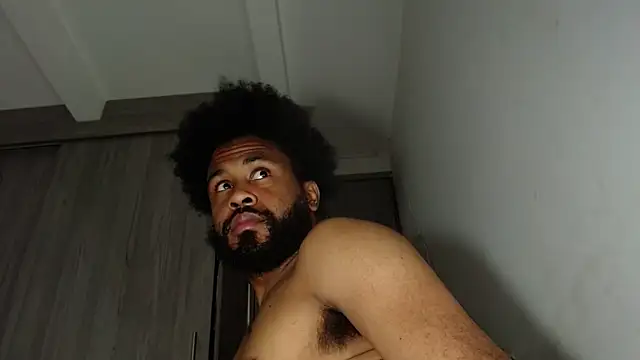 KaelMoreau online show from March 7, 4:02 am