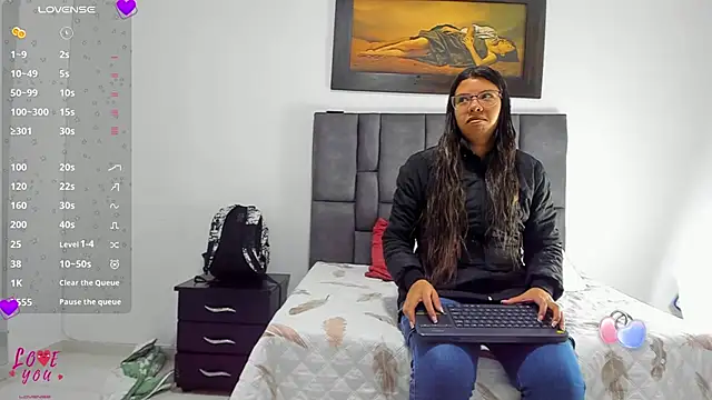 Vahiolet smith online show from February 12, 3:01 am