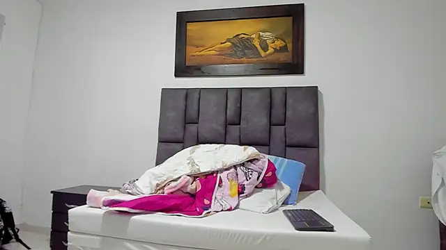 Vahiolet smith online show from February 25, 3:16 am