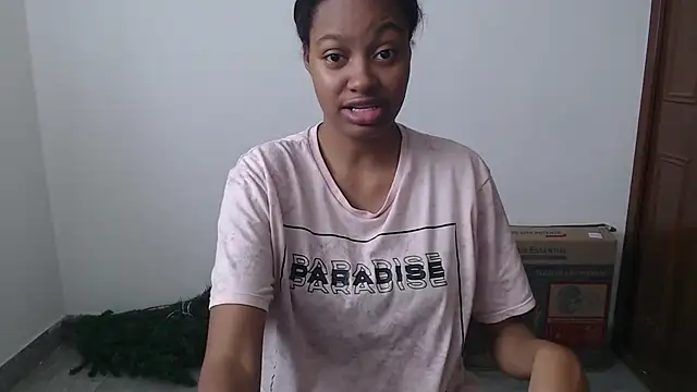 StormiHills online show from February 6, 4:54 pm