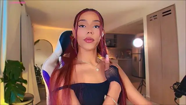  Miss Anna  online show from January 9, 7:00 am