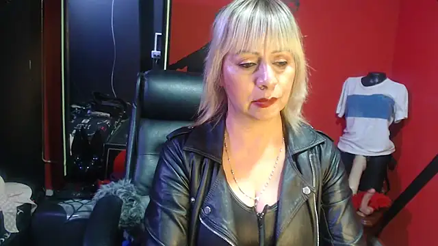 KLOE PIELL online show from November 20, 10:09 pm