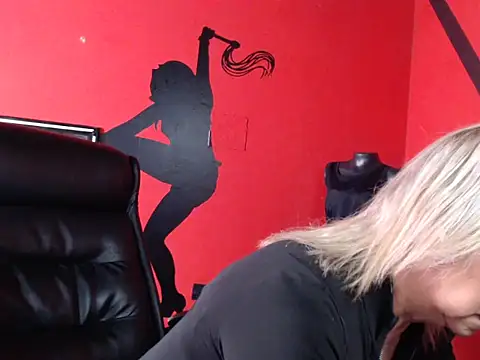 KLOE PIELL online show from April 9, 10:26 pm