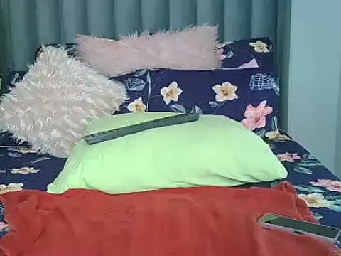 Snapshot of Amberbela chatting on January 9, 5:13 am Amberbela online show from January 9, 5:13 am