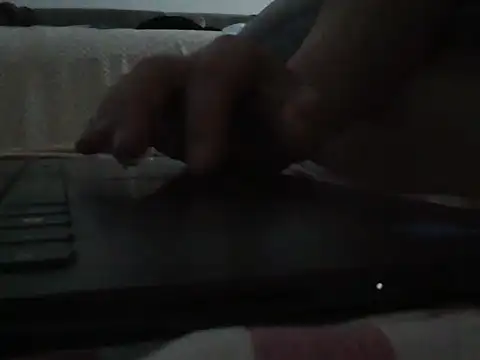 Snapshot of lickthehottie chatting on July 8, 8:35 pm lickthehottie online show from July 8, 8:35 pm
