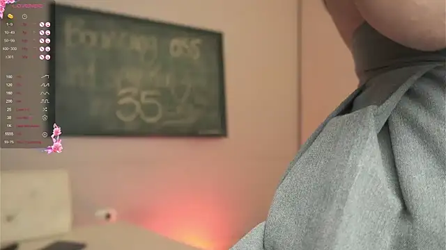 Camilaperson online show from February 7, 11:13 pm