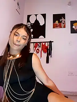 Snapshot of Cleo_hills chatting on May 10, 1:22 am Cleo hills online show from May 10, 1:22 am