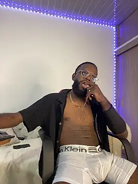 Jacksonking27 online show from July 18, 12:04 am